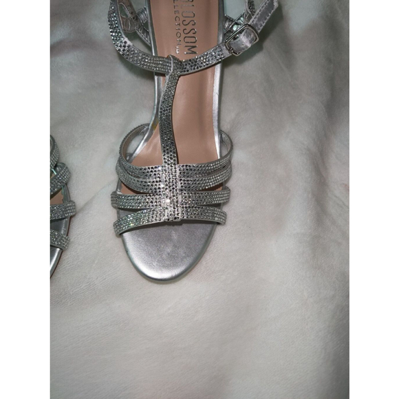 Silver Strappy Rhinestone Embellished Sz 7.5 Heels Evening Party Wedding - Picture 3 of 12